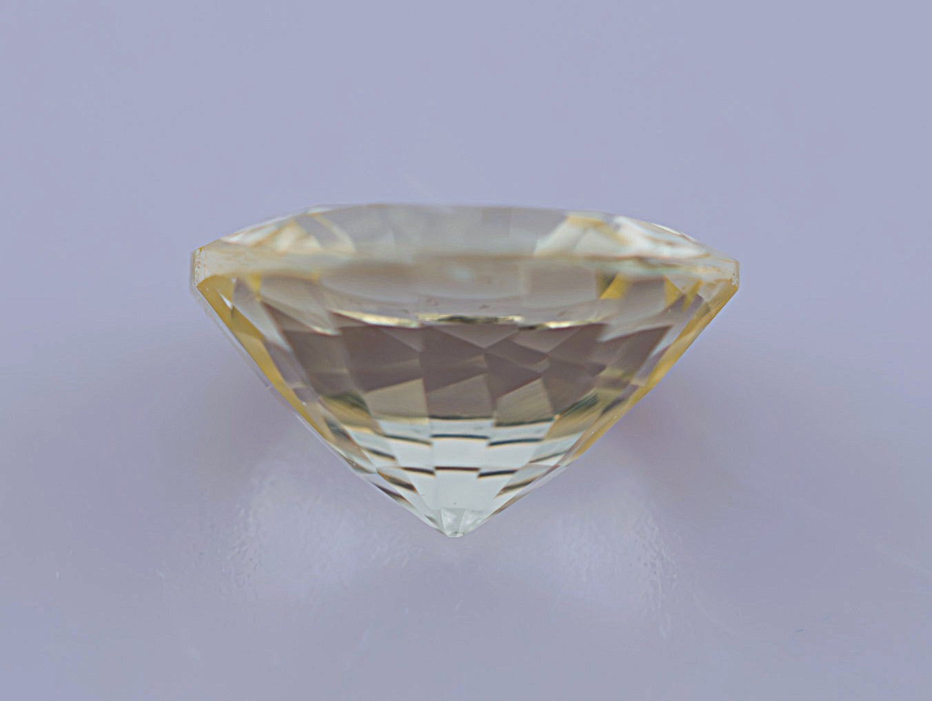 Yellow Ceylon Sapphire 0.90ct | Round Shape