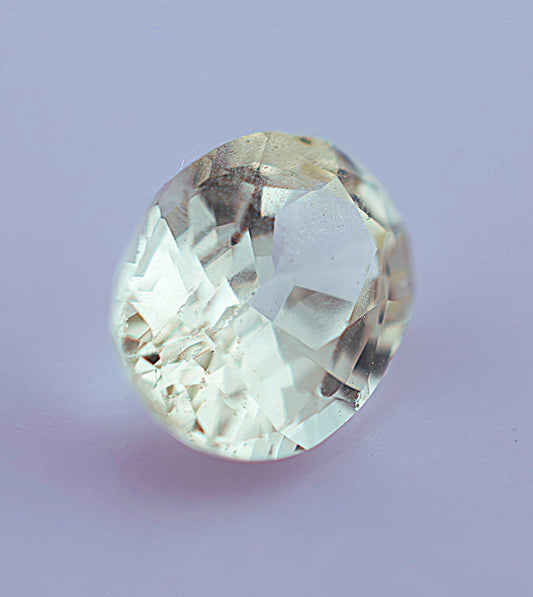Light Yellow Ceylon Sapphire 0.80ct | Oval Shape