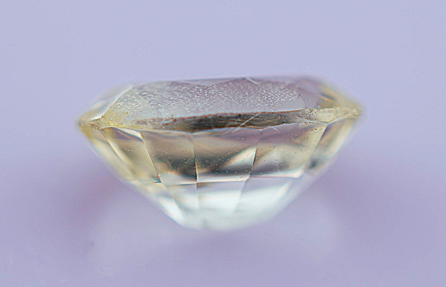 Light Yellow Ceylon Sapphire 0.80ct | Oval Shape