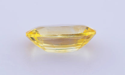 Yellow Ceylon Sapphire 0.50ct | Oval Shape