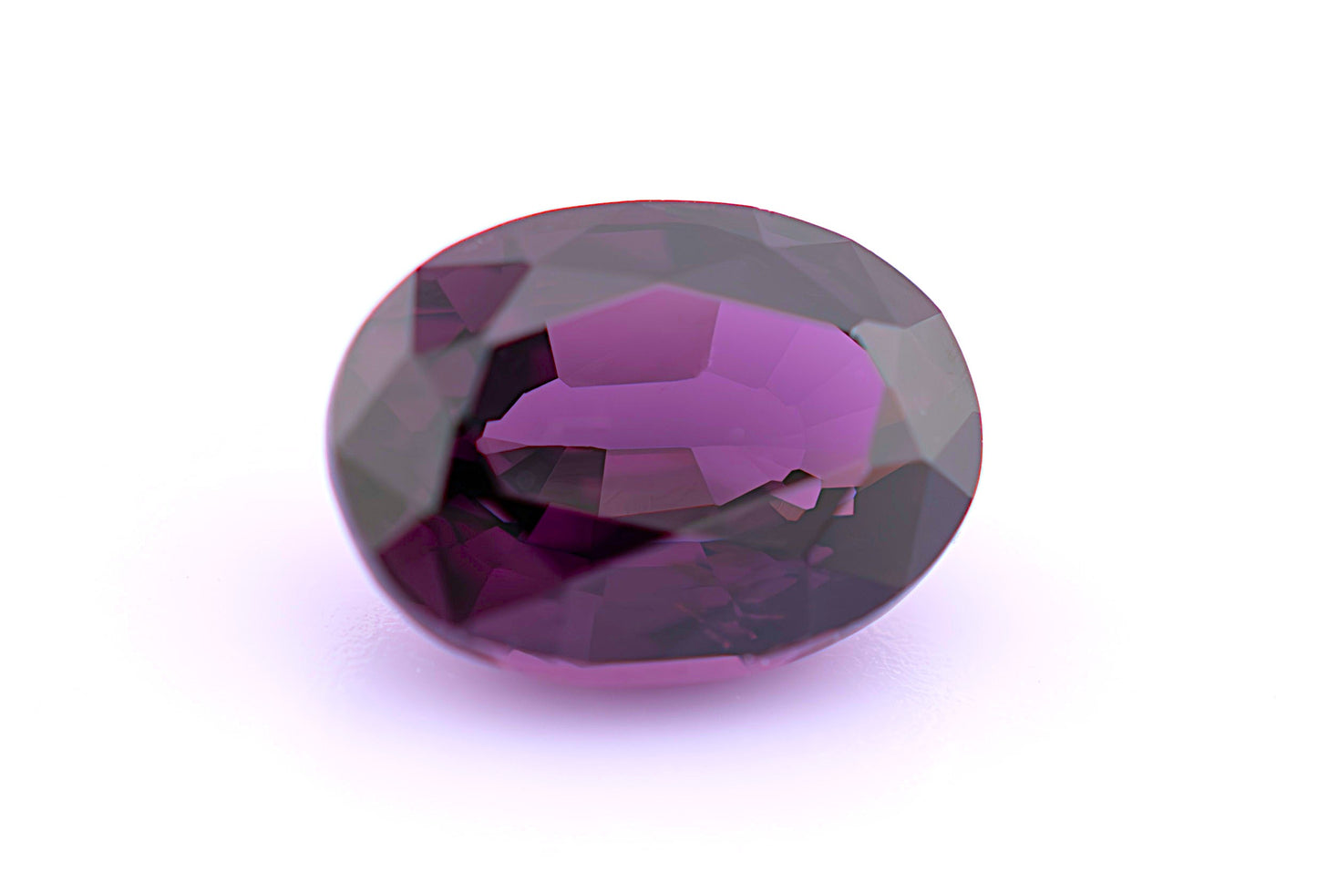 Reddish-Purple Ceylon Spinel 1.80ct | Oval Cut