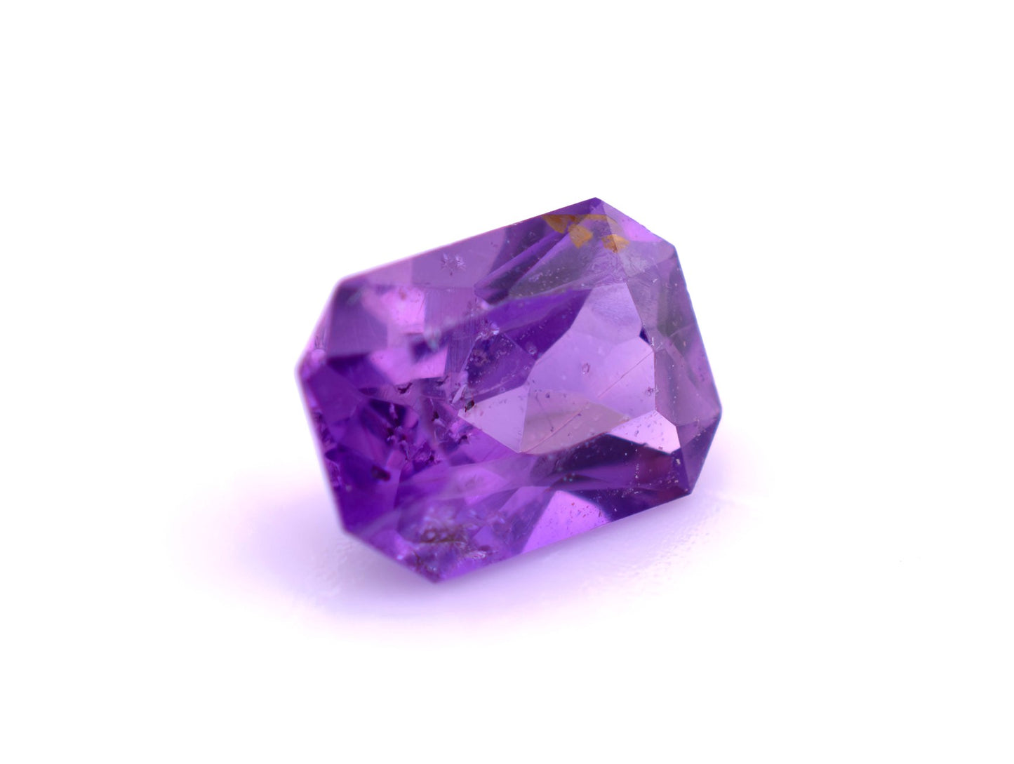 Violet (Lavender) Ceylon Sapphire 0.55ct | Rectangular Shape